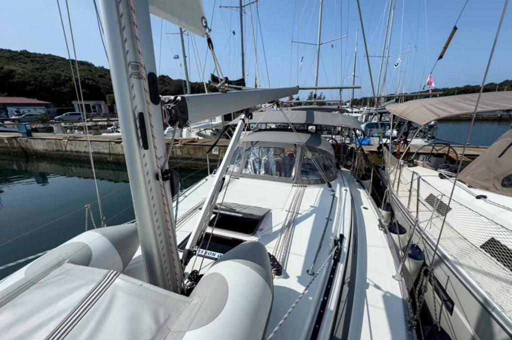 Catalog photo (may differ)